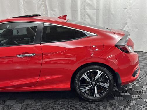 2018 Honda Civic Touring