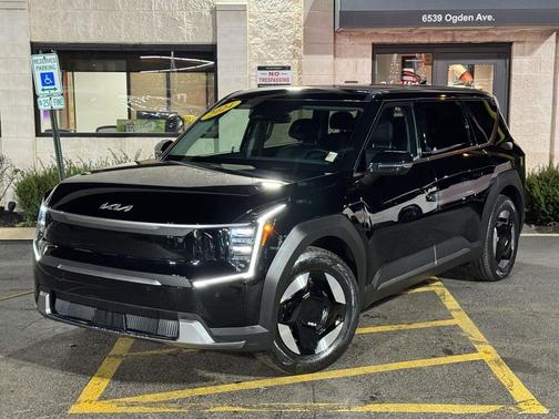 2024 Kia EV9 Light Long Range