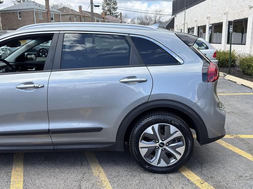 Steel Gray 2022 Kia Niro EV EX