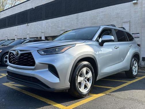 2023 Toyota Highlander L