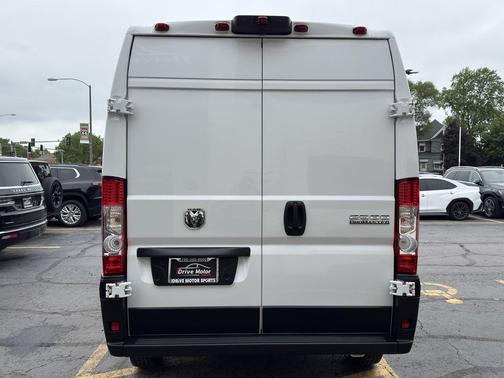 Bright White Clearcoat 2025 RAM ProMaster 2500 Tradesman