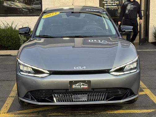 2023 Kia EV6 Wind
