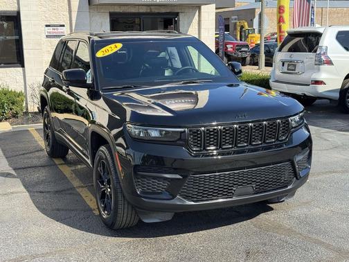 2024 Jeep Grand Cherokee Altitude