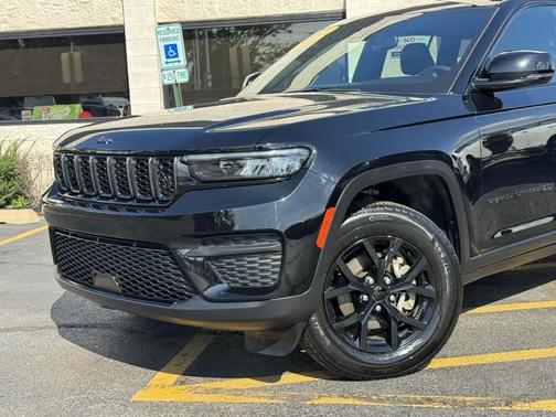 2024 Jeep Grand Cherokee Altitude