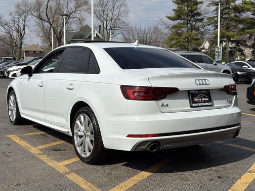 Glacier White Metallic 2018 Audi A4 2.0T Premium