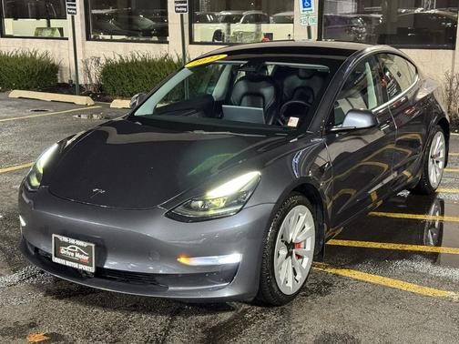 2022 Tesla Model 3 Long Range