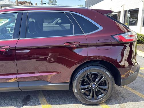Burgundy Velvet Metallic Tinted Clearcoat 2019 Ford Edge SEL