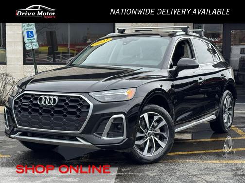 Mythos Black Metallic 2023 Audi Q5 45 S line Premium Plus