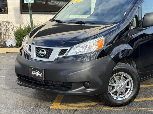 2019 Nissan NV200 S