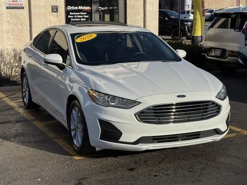 2020 Ford Fusion SE