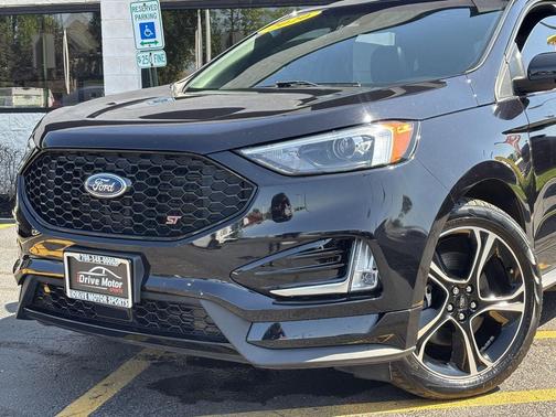 2020 Ford Edge ST