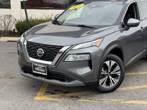 Gun Metallic 2021 Nissan Rogue SV