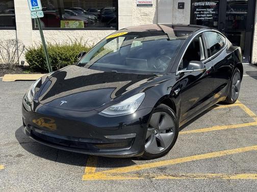 Solid Black 2019 Tesla Model 3 Standard Range Plus