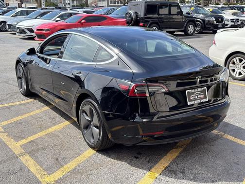 Solid Black 2019 Tesla Model 3 Standard Range Plus