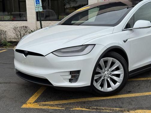 2020 Tesla Model X Long Range Plus Dual Motor All-Wheel Drive