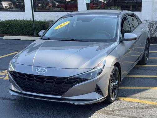 2021 Hyundai ELANTRA SEL