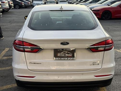 WHITE 2019 Ford Fusion Hybrid SE