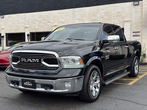 2017 RAM 1500 Limited Crew Cab 4x4 6'4' Box