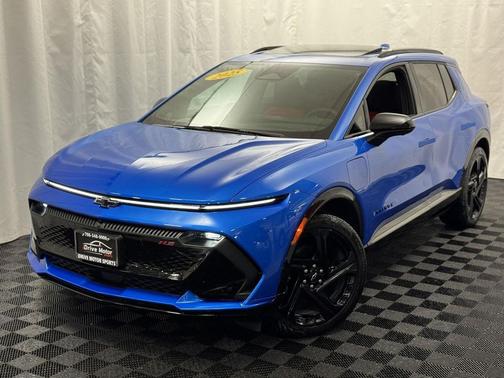 2025 Chevrolet Equinox EV RS