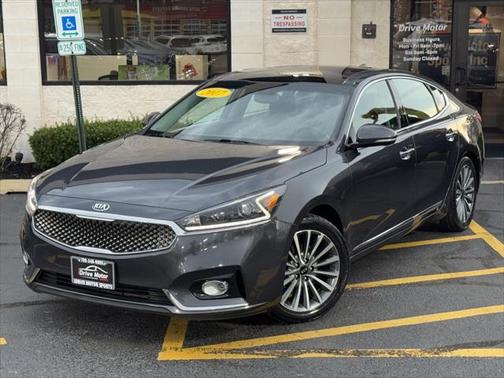 2017 Kia Cadenza Premium