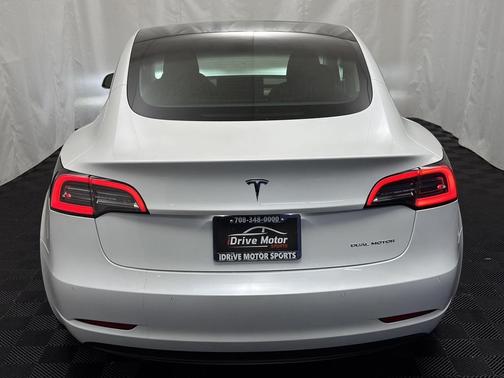 2020 Tesla Model 3 Long Range