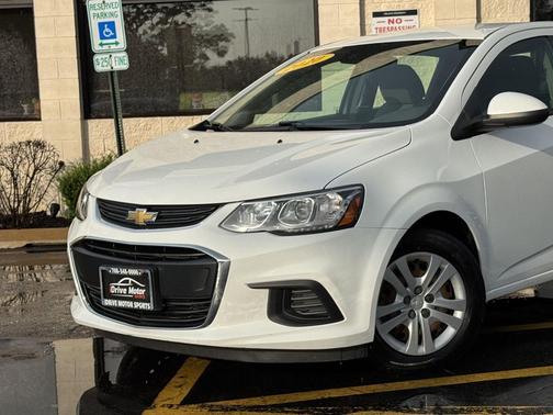 2020 Chevrolet Sonic FWD Hatchback 1FL 5-Door