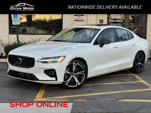 2024 Volvo S60 B5 Core Dark Theme