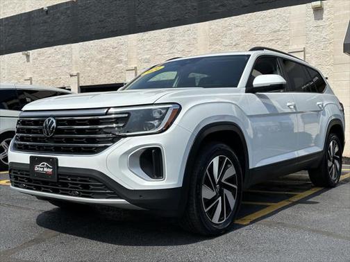 2024 Volkswagen Atlas 2.0T SE w/Technology 4MOTION
