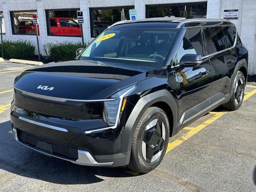 2024 Kia EV9 Wind
