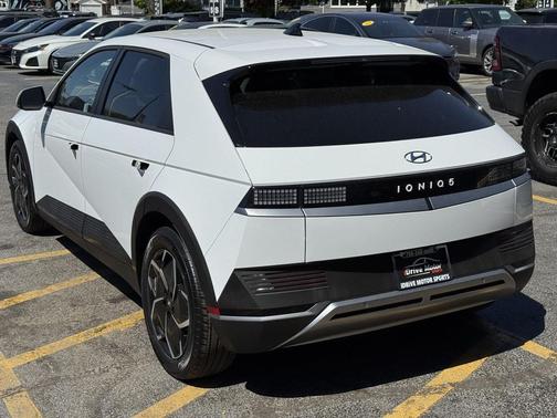 Atlas White 2024 Hyundai IONIQ 5 SEL