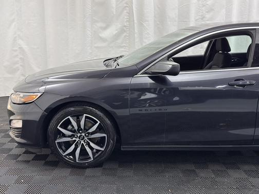 2022 Chevrolet Malibu FWD RS