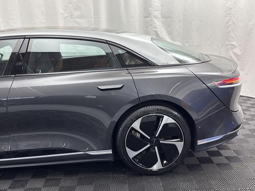 Quantum Gray Metallic 2023 Lucid Air Touring