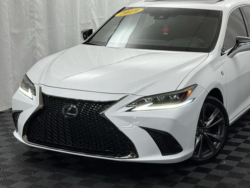 2019 Lexus ES 350 F Sport