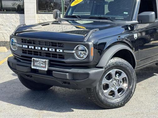 Shadow Black 2025 Ford Bronco Big Bend