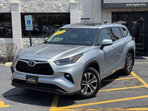2021 Toyota Highlander XLE