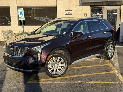 2020 Cadillac XT4 Premium Luxury
