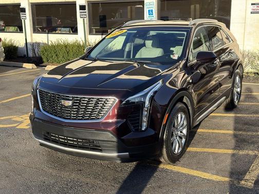 2020 Cadillac XT4 Premium Luxury