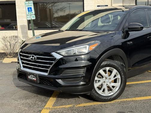 2021 Hyundai TUCSON SE