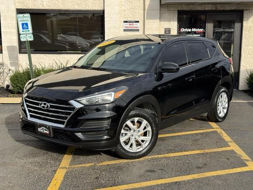 2021 Hyundai TUCSON SE