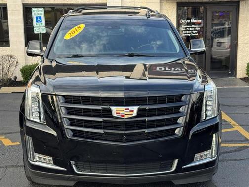 2018 Cadillac Escalade ESV Luxury