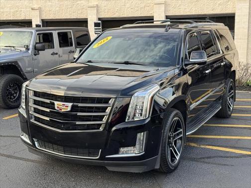 2018 Cadillac Escalade ESV Luxury