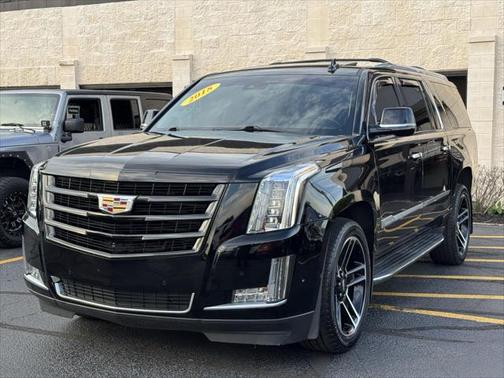2018 Cadillac Escalade ESV Luxury