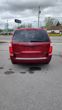 2008 Kia Sedona LX