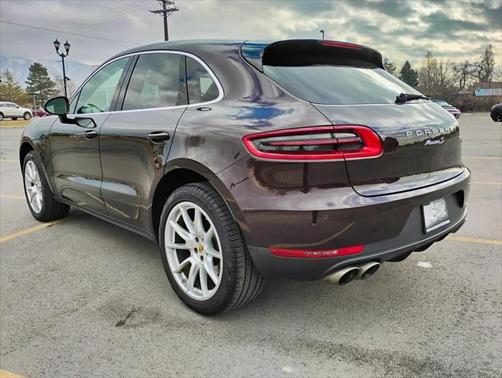 2018 Porsche Macan Base