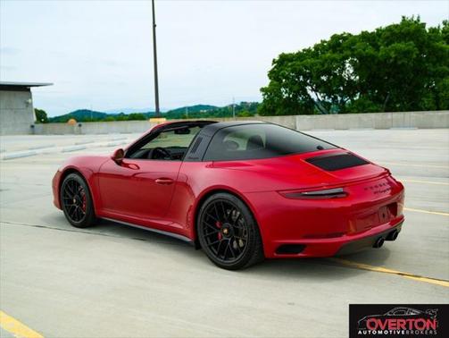 2018 Porsche 911 Targa 4 GTS