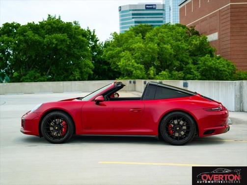 2018 Porsche 911 Targa 4 GTS