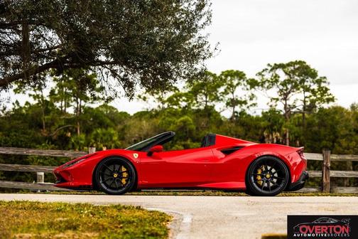 2022 Ferrari F8 Spider 