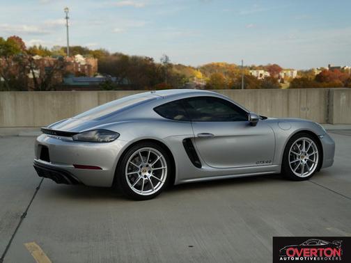2022 Porsche 718 Cayman 718 Cayman GTS 4.0