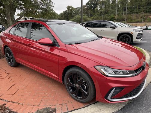 2026 Volkswagen Jetta 1.4T SE