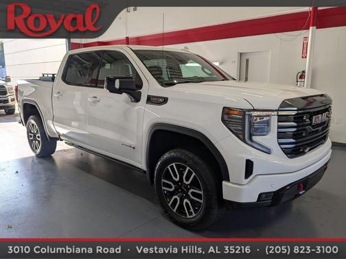 2023 GMC Sierra 1500 AT4